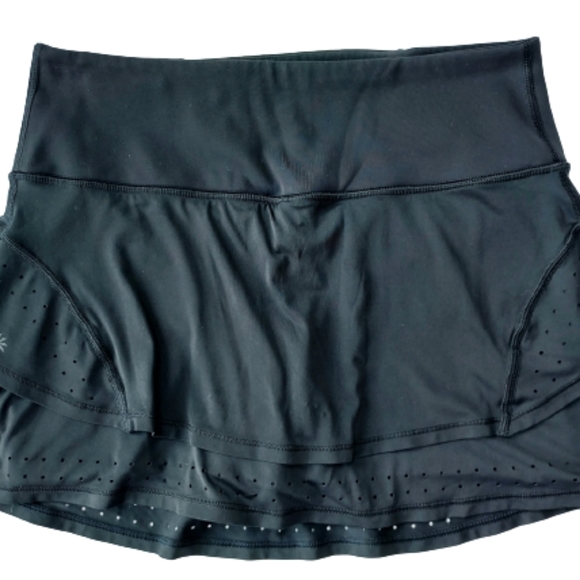 Athleta Black Stealth Trucool Athletic Skort Skirt Size Small - Picture 2 of 10
